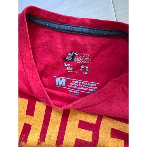 Vintage Y2K Chiefs T shirt Kansas City NFL Football Red Size Medium - Picture 2 of 4